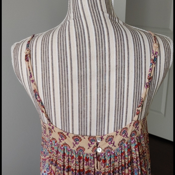 i the wild Paisley Midi Dress - Picture 3 of 6